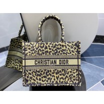 Dior Book Tote Beige Mizza Embroidery