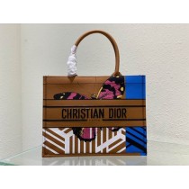 Dior Book Tote D Jungle Pop Embroidery Brown Blue