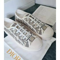 Dior Walk'n'Dior Sneaker Stone Gray Dior Oblique Embroidered Cotton